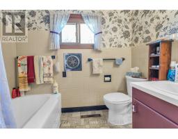 88 POTTERS ROAD - 13