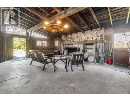88 POTTERS ROAD - 22