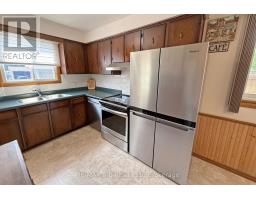 324 MACDONALD DRIVE - 12