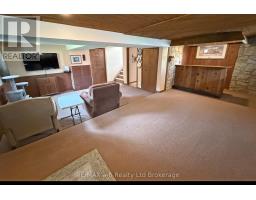 324 MACDONALD DRIVE - 25