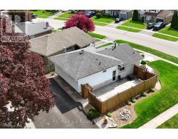 324 MACDONALD DRIVE - 38