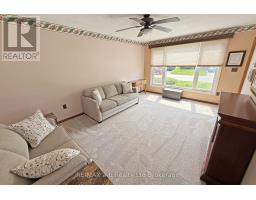 324 MACDONALD DRIVE - 9