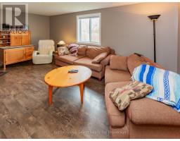 86 WALKER ROAD - 34
