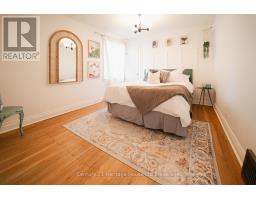 758 WILTON CRESCENT - 14