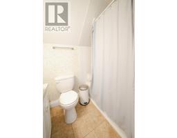 758 WILTON CRESCENT - 20