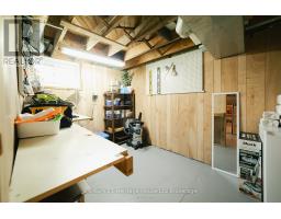 758 WILTON CRESCENT - 32