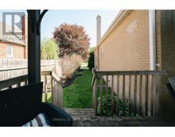758 WILTON CRESCENT - 39