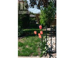 758 WILTON CRESCENT - 41