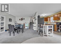 7 KARA LANE - 6
