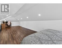105 KING STREET E - 21