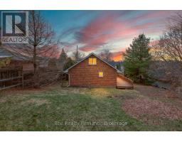 105 KING STREET E - 25