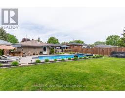 183 BYRON STREET - 12