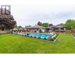 183 BYRON STREET - 13
