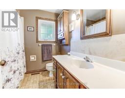 49 BRIAR DRIVE - 19