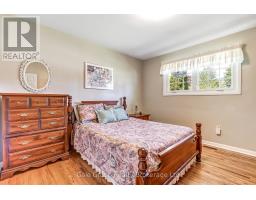 49 BRIAR DRIVE - 21