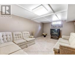 49 BRIAR DRIVE - 24