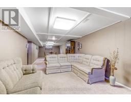 49 BRIAR DRIVE - 25