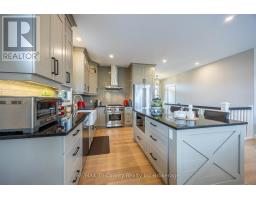 18 BELMONT AVENUE - 7