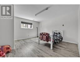 10 KNOWLES DRIVE - 19