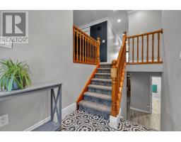 10 KNOWLES DRIVE - 3