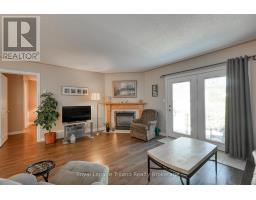 121 WESTON DRIVE - 11