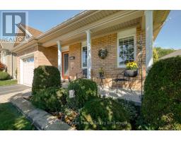 121 WESTON DRIVE - 3