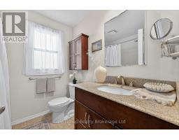 4021 CATHERINE STREET E - 22