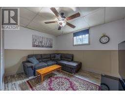 890 GOSHEN ROAD - 21