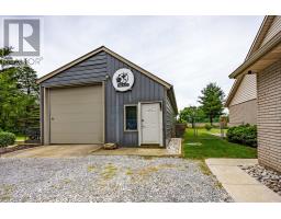 890 GOSHEN ROAD - 33