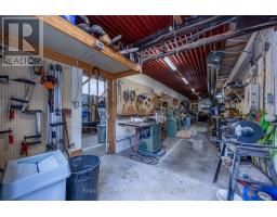 890 GOSHEN ROAD - 34