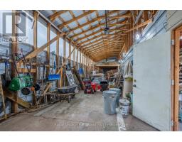 890 GOSHEN ROAD - 35