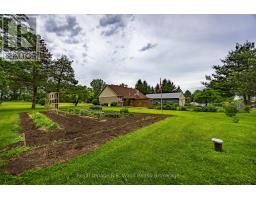890 GOSHEN ROAD - 40