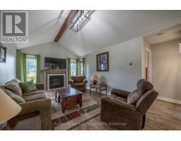 890 GOSHEN ROAD - 8