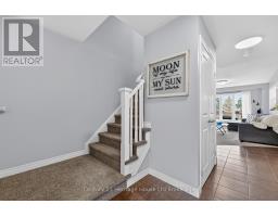 1180 CAEN AVENUE - 11