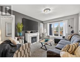 1180 CAEN AVENUE - 13