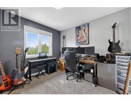 1180 CAEN AVENUE - 25