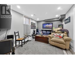 1180 CAEN AVENUE - 30