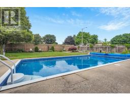 233 DIEFENBAKER DRIVE - 27