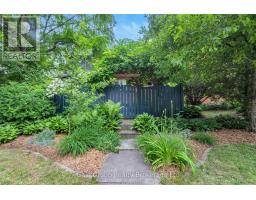 105 VANSITTART AVENUE - 11