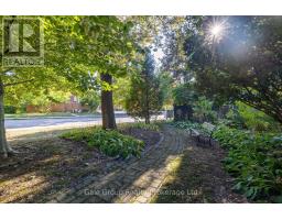 105 VANSITTART AVENUE - 17