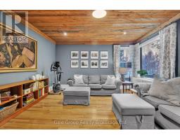 105 VANSITTART AVENUE - 25