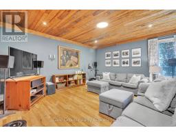 105 VANSITTART AVENUE - 26