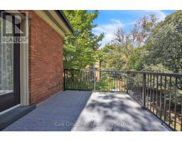 105 VANSITTART AVENUE - 40