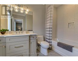 27 OTTERVIEW DRIVE - 25