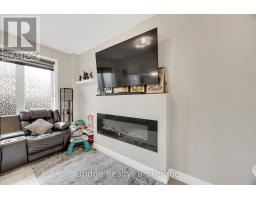 2832 DOYLE DRIVE - 14