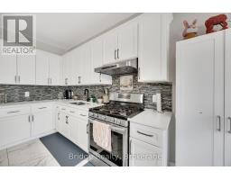2832 DOYLE DRIVE - 17