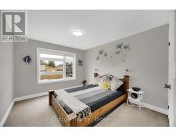 2832 DOYLE DRIVE - 23