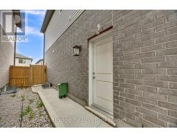 2832 DOYLE DRIVE - 38