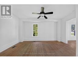 61 BROCK STREET E - 10