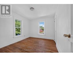 61 BROCK STREET E - 18